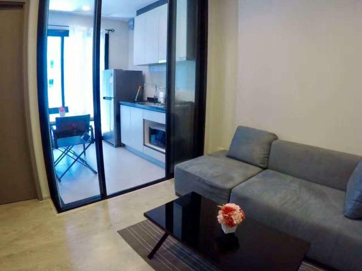 The Base Central Pattaya Exterior foto